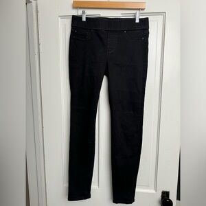 NWOT Women’s Liverpool Denim Jeggings